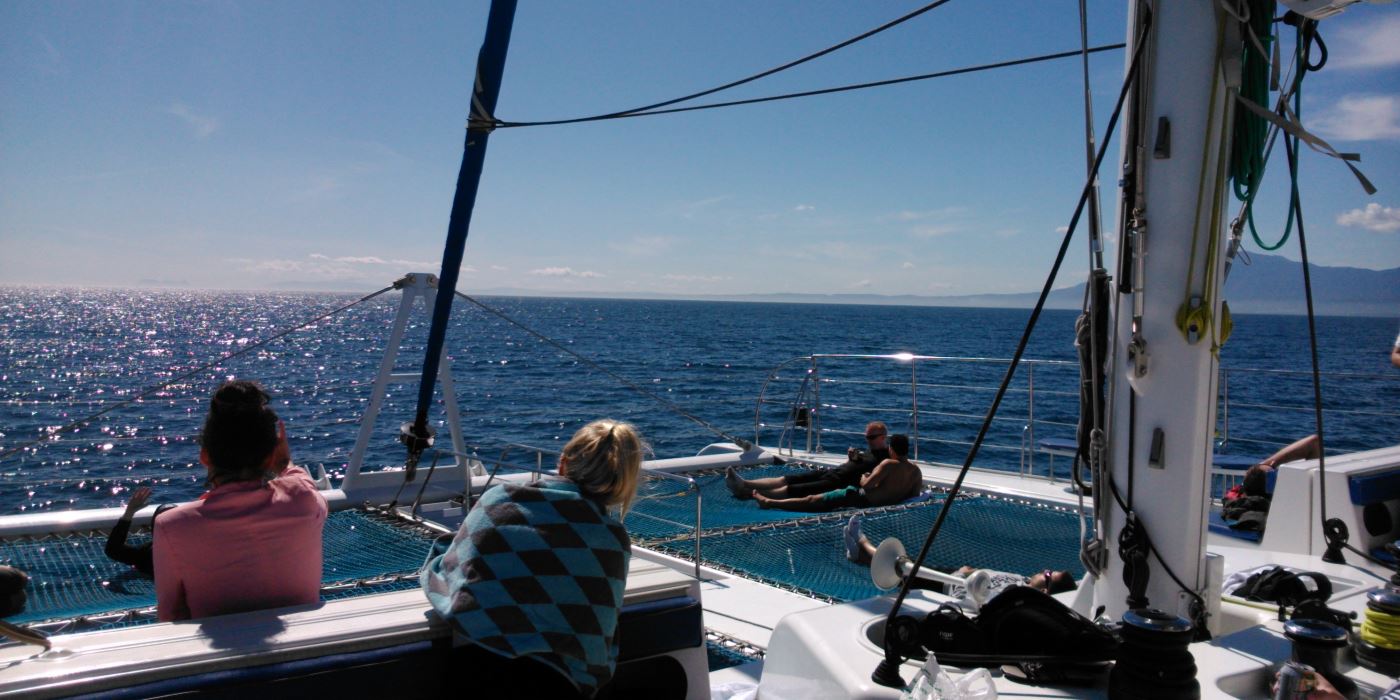 ferry banus marbella paseos en barco malaga